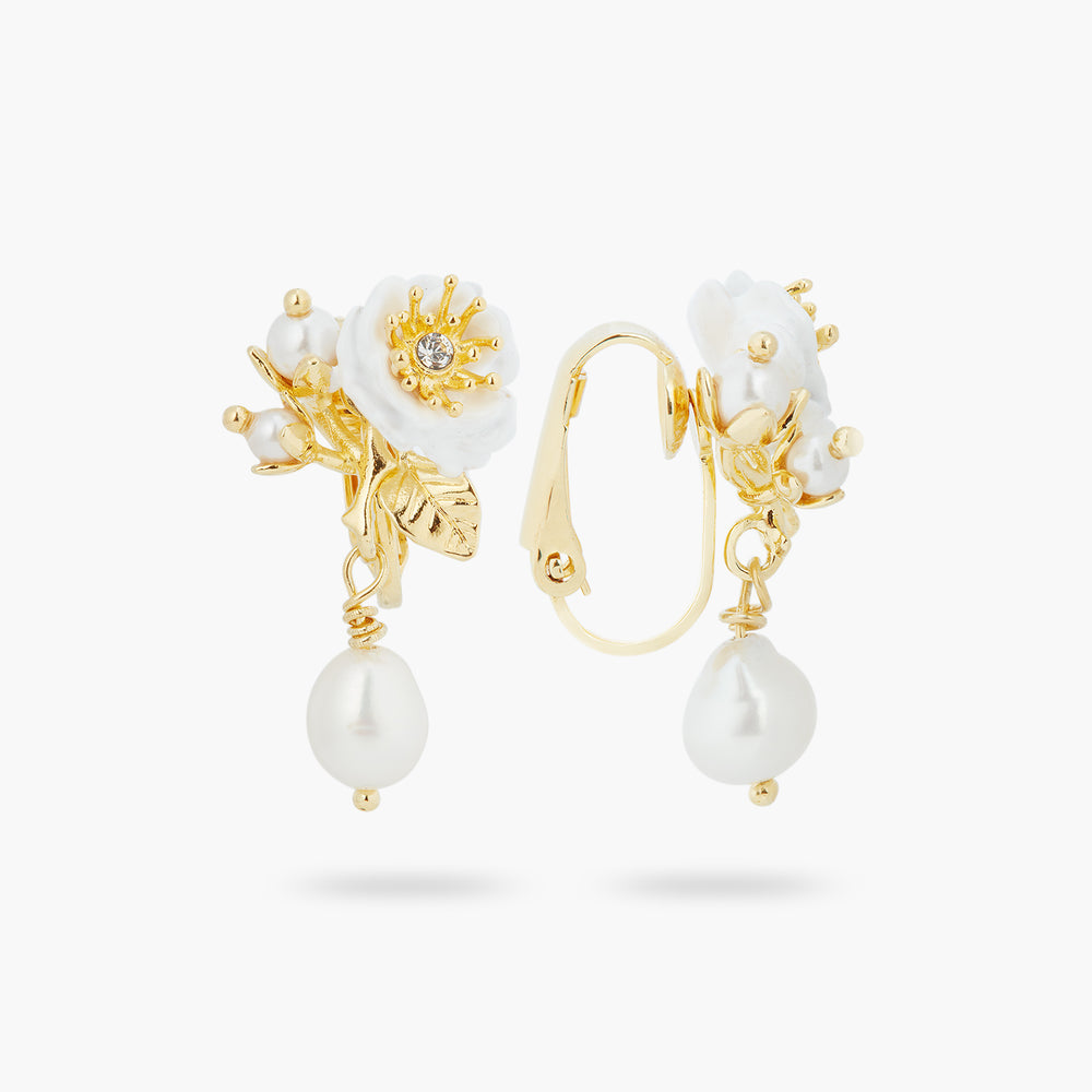 
            
                Load image into Gallery viewer, White Rose and Pearls Clip-On Earrings
            
        