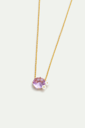 Fine Lavender Diamantine Round Stone Necklace with Daisies