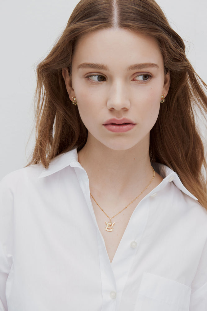 Golden Lyre Pendant Necklace