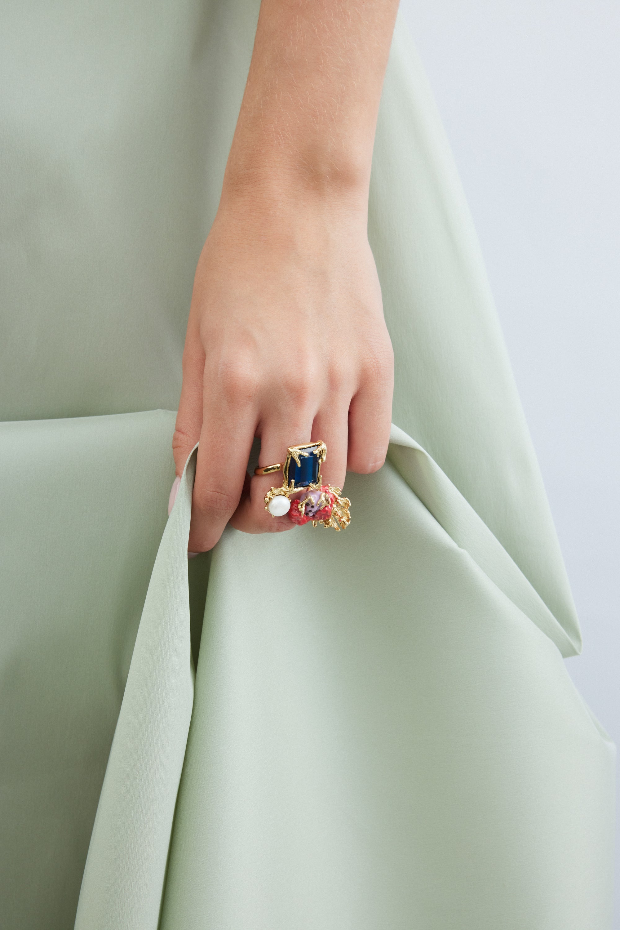 Explore All Current Collections – Les Néréides