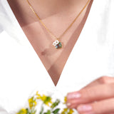 Daisies Parterre Pendant Necklace