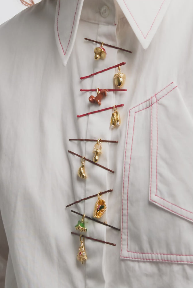 
            
                Load and play video in Gallery viewer, Golden Christmas Tree Pendant
            
        