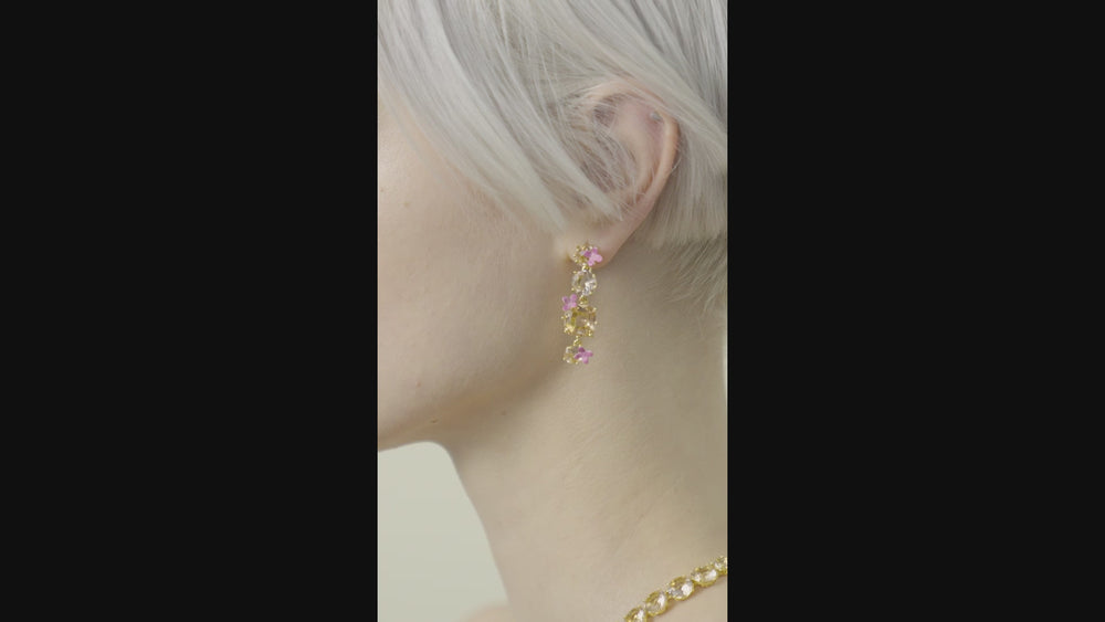 
            
                Load and play video in Gallery viewer, Apricot Pink Diamantine 4 Stone and Flower Dangling Post Earrings
            
        