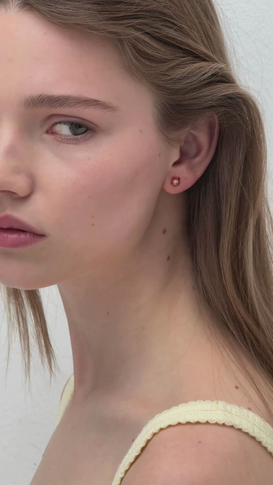 
            
                Load and play video in Gallery viewer, Single Earring with a Blue Flower and a Faceted Stone
            
        