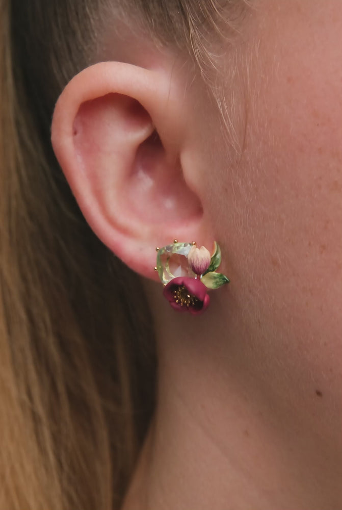 
            
                Load and play video in Gallery viewer, Red Hellebore Flower and Faceted Stone Clip-On Earrings
            
        