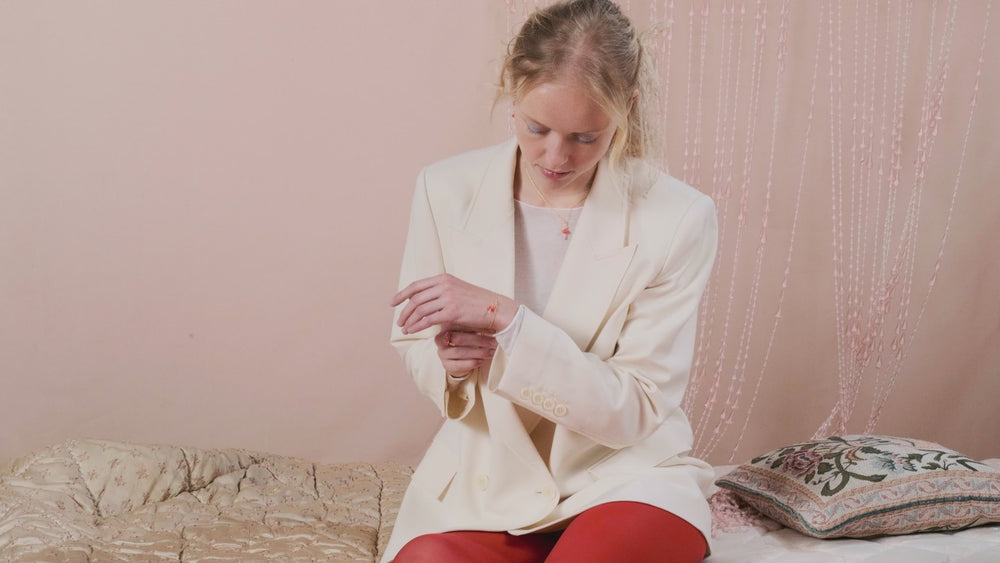 
            
                Load and play video in Gallery viewer, Mini Pas de Deux and Rosebud Adjustable Ring
            
        