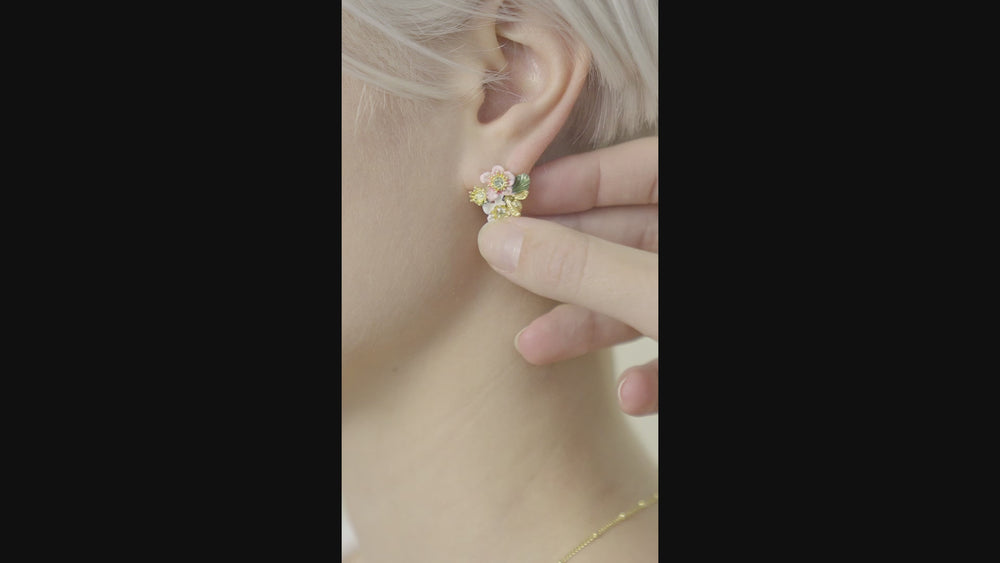 
            
                Load and play video in Gallery viewer, Wild Strawberry and Strawberry Flower Post Earrings
            
        