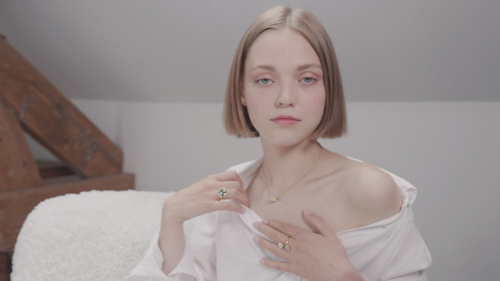 
            
                Load and play video in Gallery viewer, Bog Arum and Pink Stone Statement Necklace
            
        