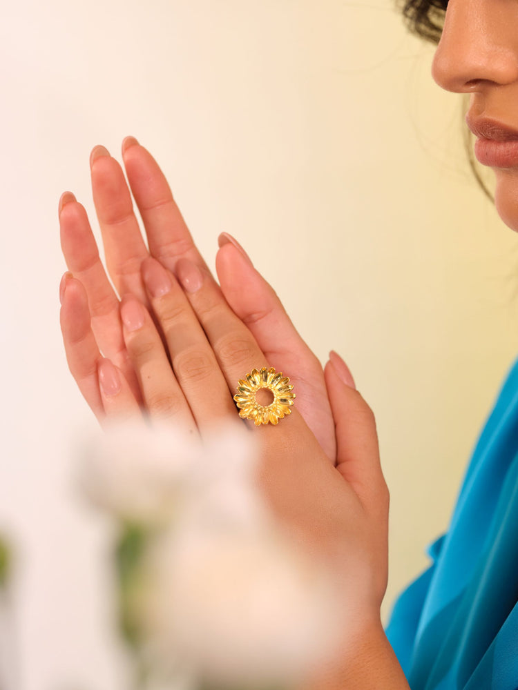 Sunflower and Beaded Band Cocktail Ring