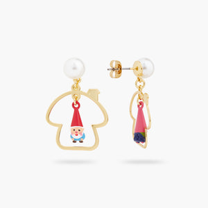 
            
                Load image into Gallery viewer, Toadstool Family Asymmetrical Post Earrings
            
        