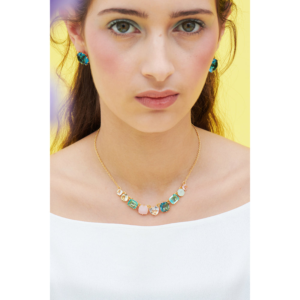 La Diamantine Acqua Azzura 9 Stones Thin Pendant Necklace