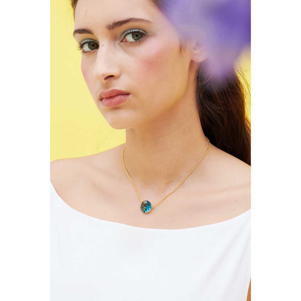 La Diamantine Acqua Azzura Round Stone Pendant Necklace