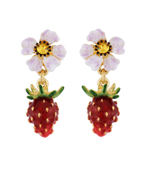 
            
                Load image into Gallery viewer, Royal Gardens Strawberry and White Flower Post Earrings
            
        